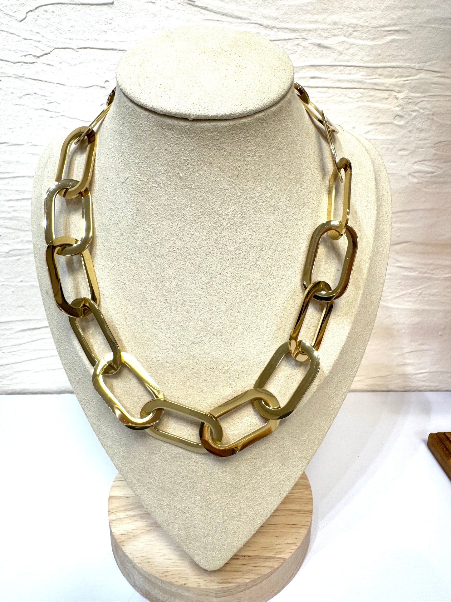 Collar eslabi