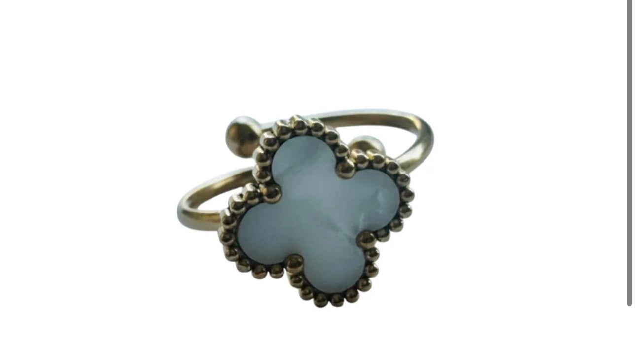ANILLO TREBOL
