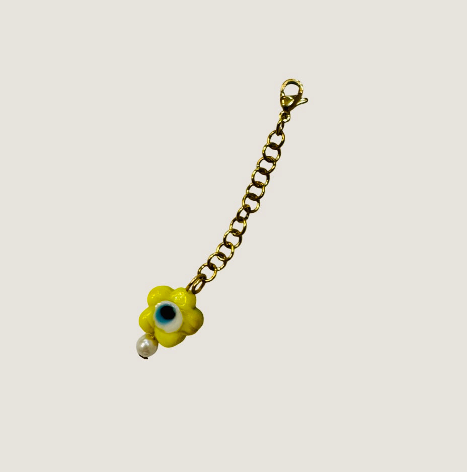 Flor Yellow con cadena