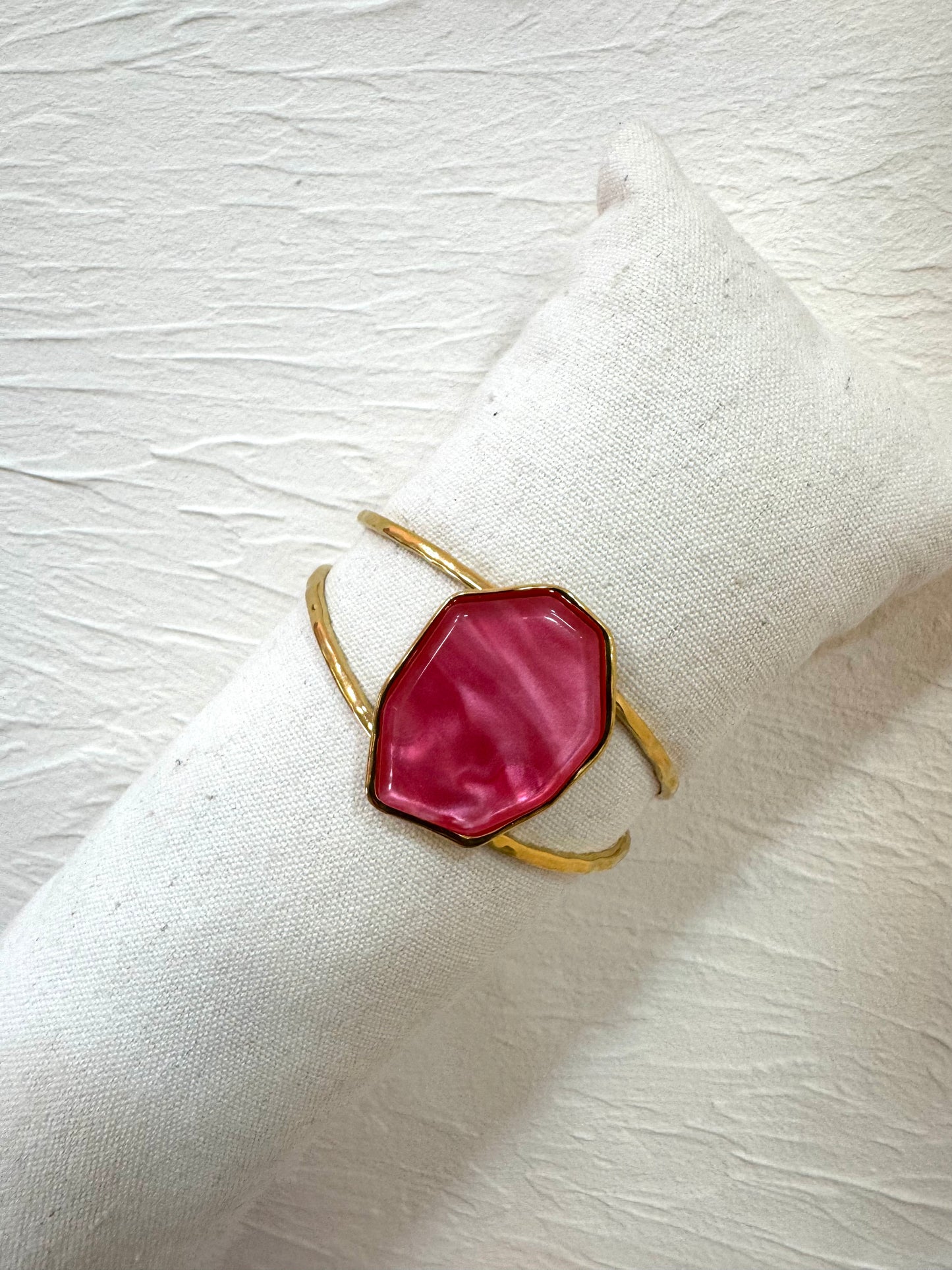 Brazalete piedra rosa