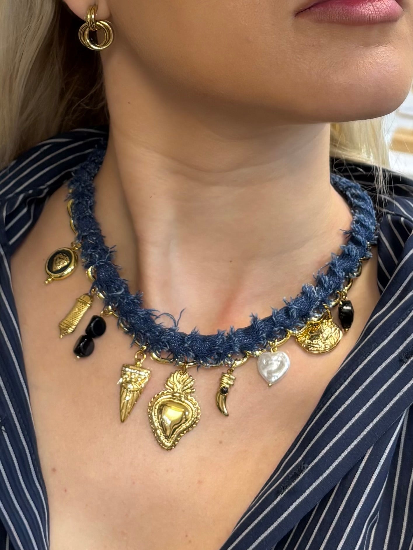 Collar charms estilo vaquero