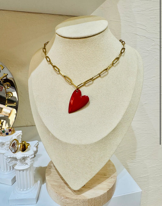 Collar corazón rojo