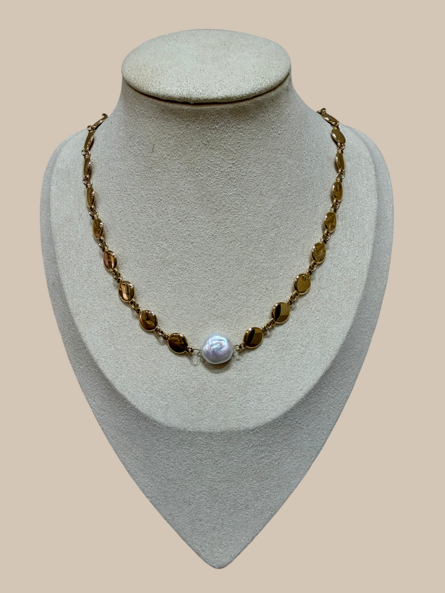 Collar Nil
