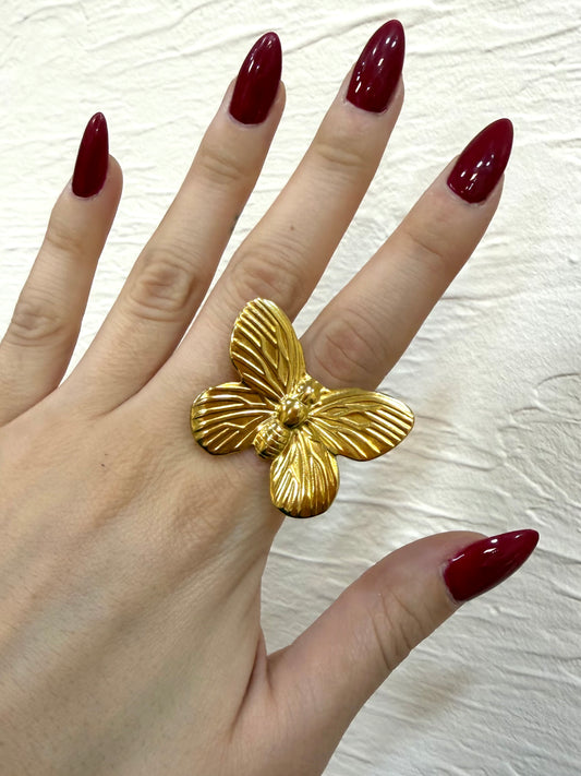 Anillo mariposa
