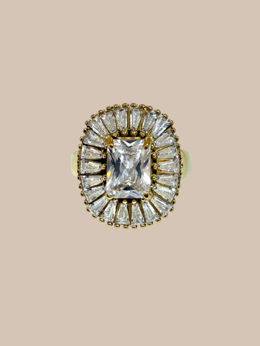 Anillo Alessia
