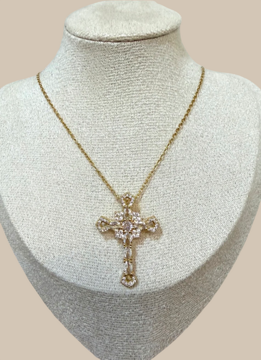 Collar cruz moisanita