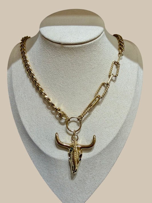 Collar West