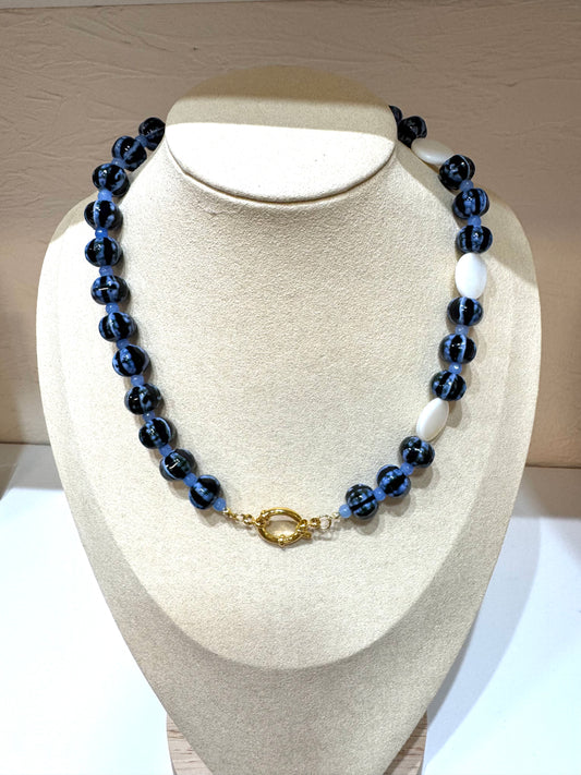 Cadena Maya Blue