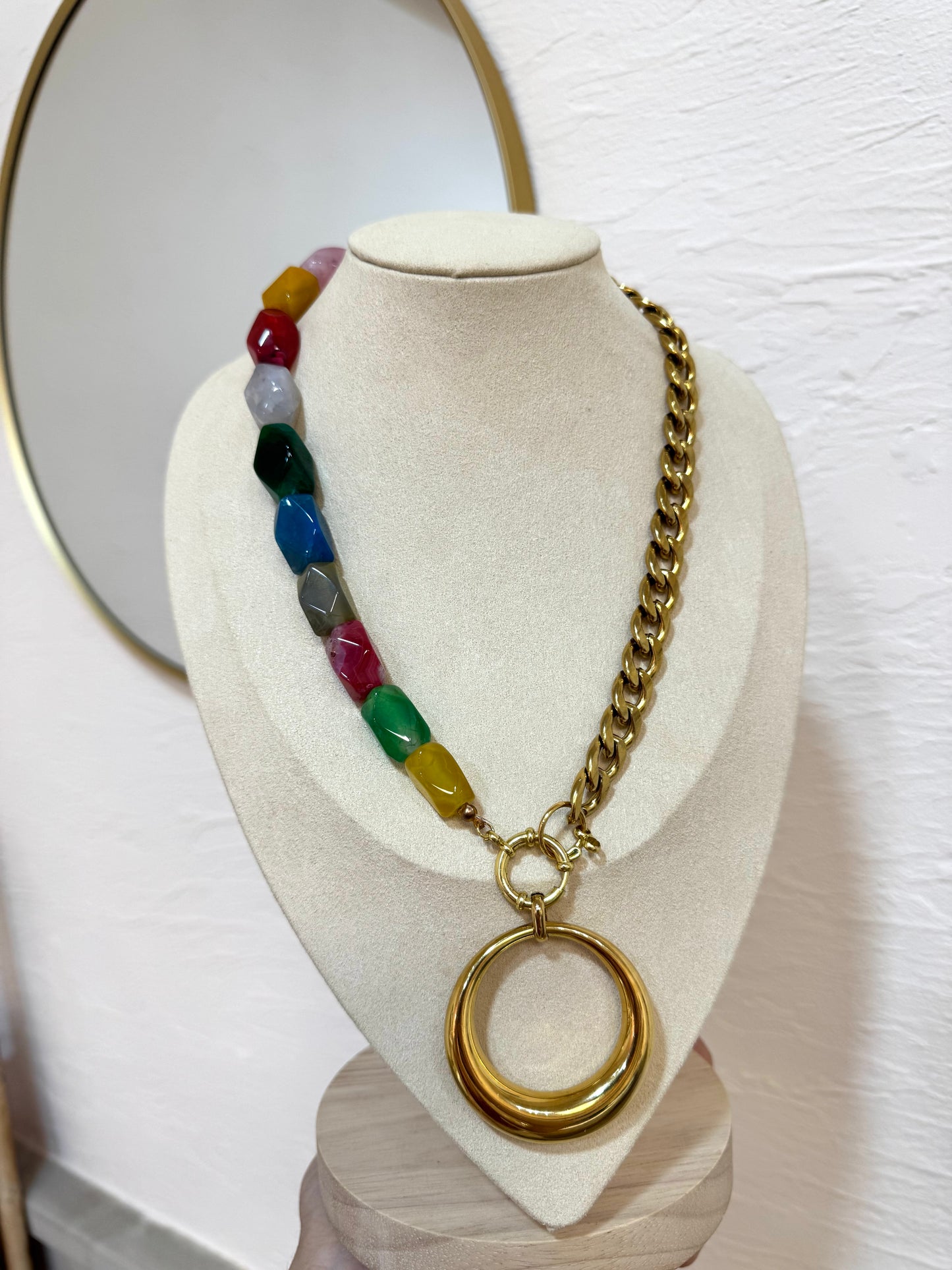 Collar piedras naturales