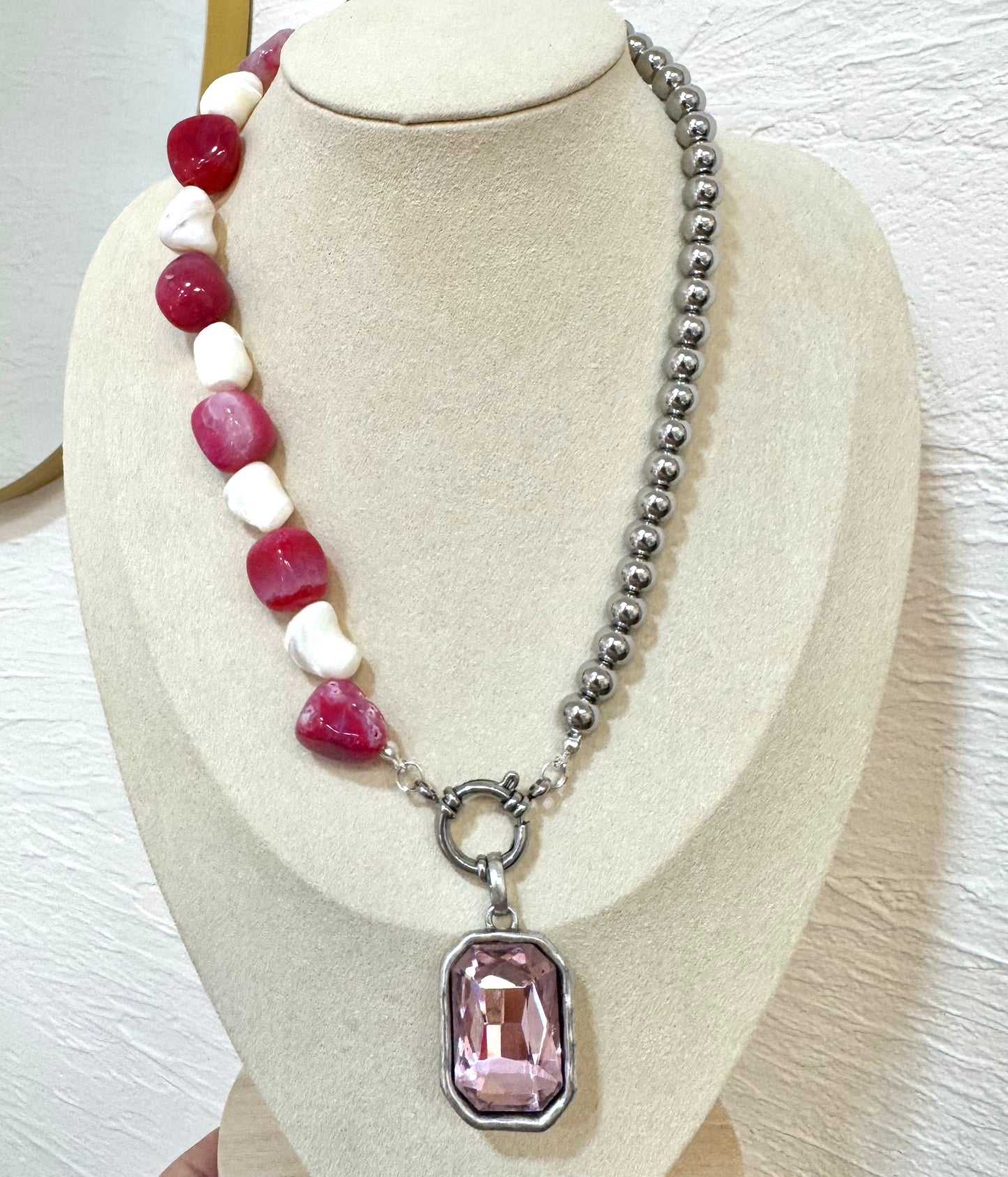 Collar piedras naturales
