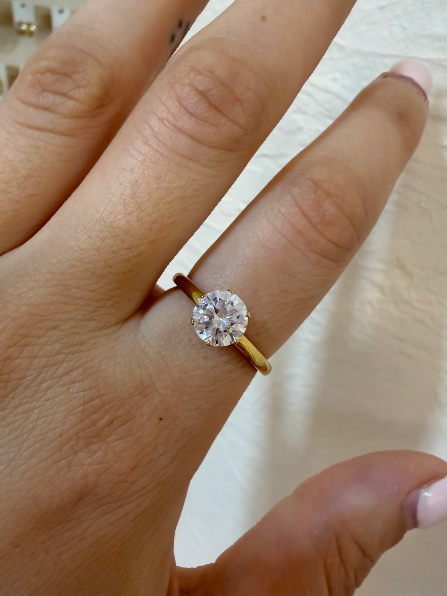 Anillo Solitario dorado