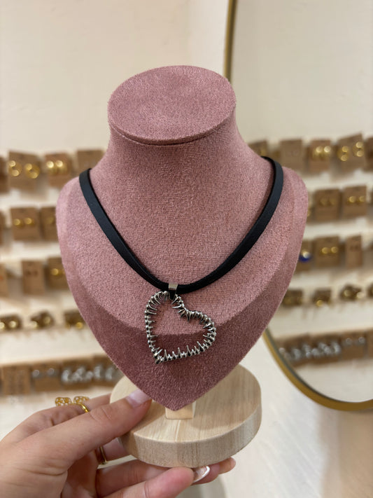 Collar Cora